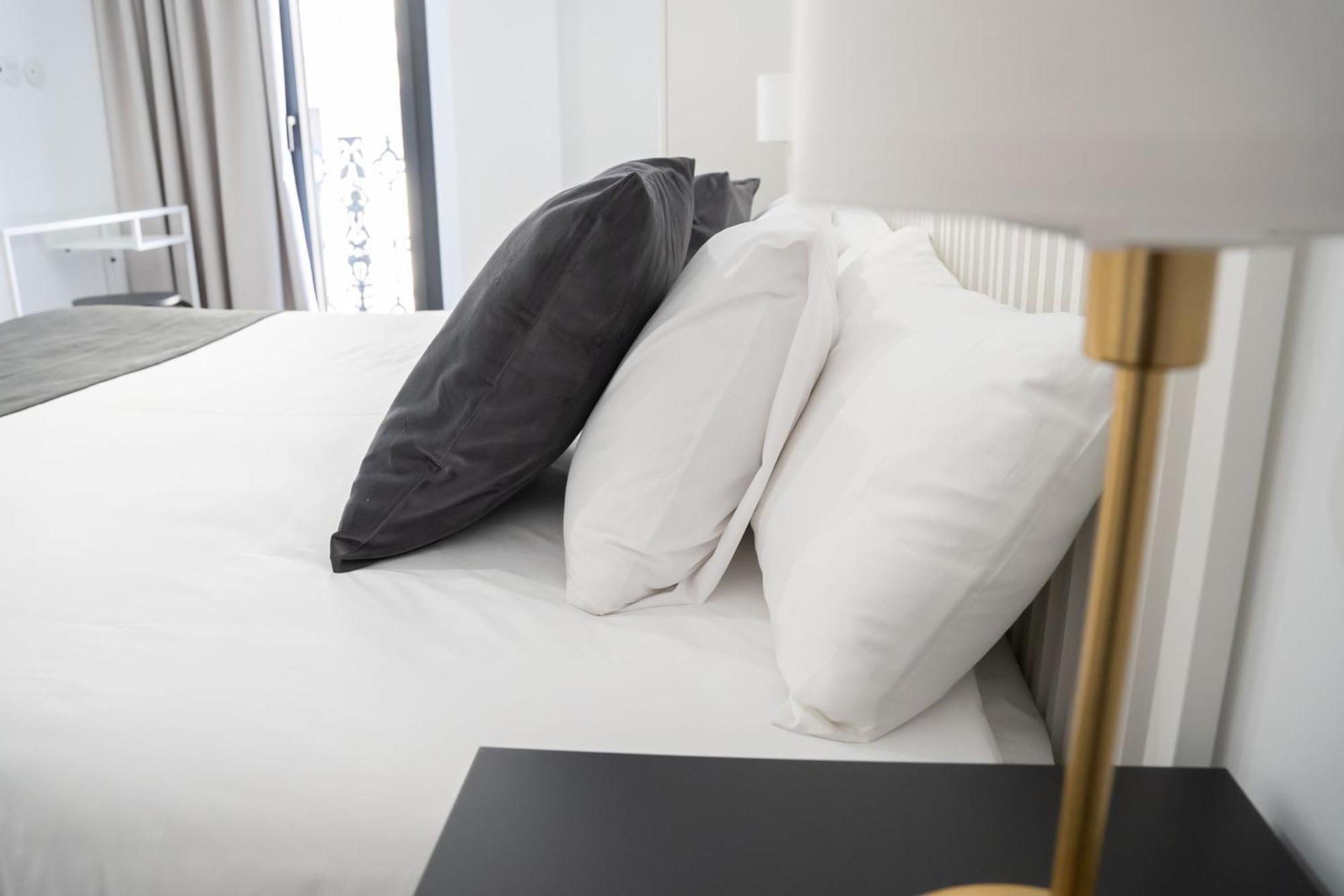 Apartamentos Mlc Ciudad De Linares Linares  Exteriör bild