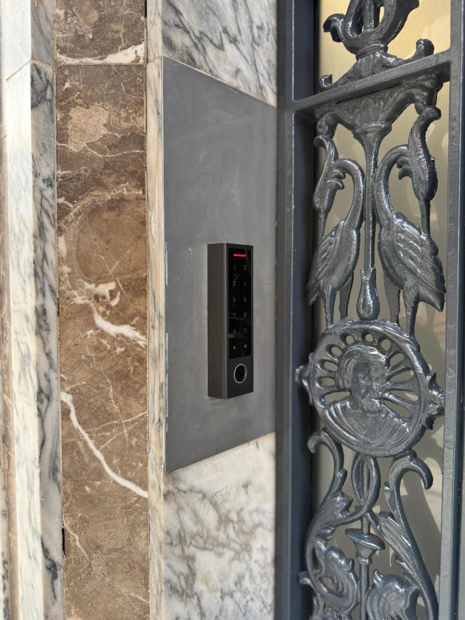 Apartamentos Mlc Ciudad De Linares Linares  Exteriör bild