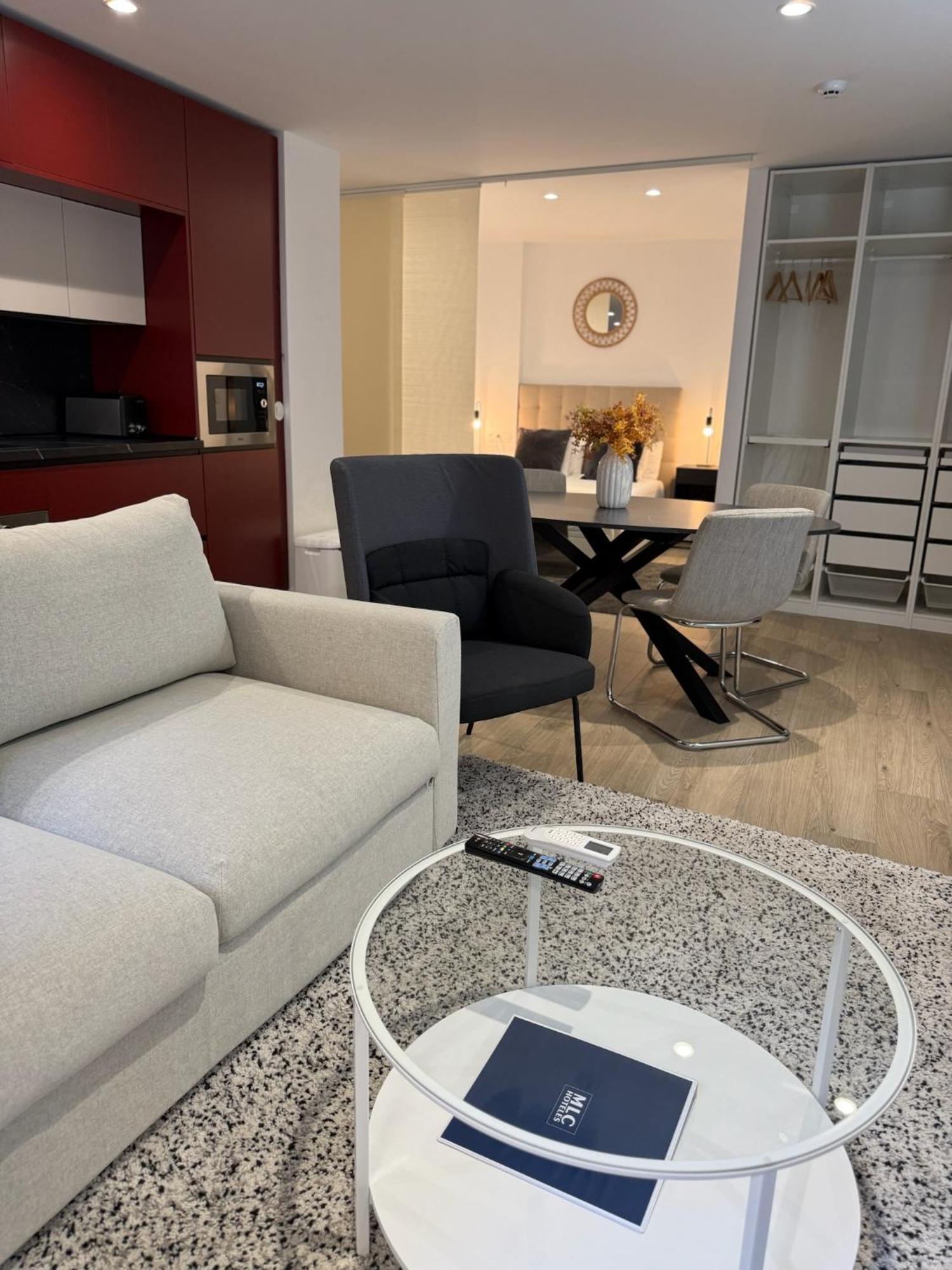 Apartamentos Mlc Ciudad De Linares Linares  Exteriör bild